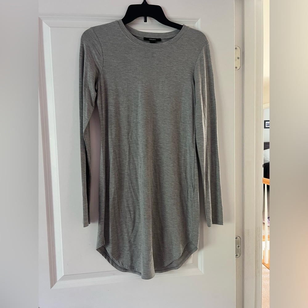 Forever 21 Gray Asymmetrical Long Sleeve Tunic